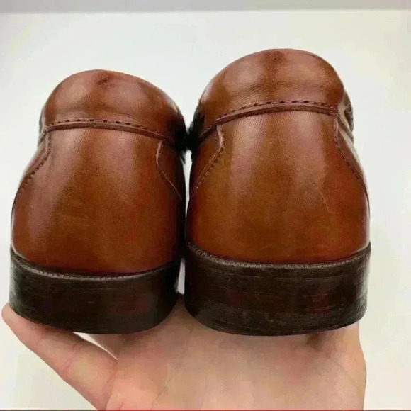 Allen Edmonds Carthage mens tassel loafers size 7.5 D brown leather main image 4